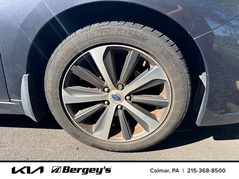 Used 2015 Subaru Legacy 2.5i Limited AWD/4WD image 8