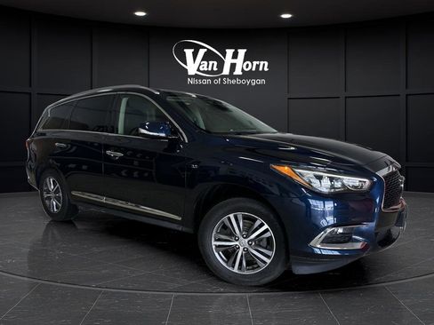 Used 2020 INFINITI QX60 Luxe w/ Essential Package AWD/4WD image 2