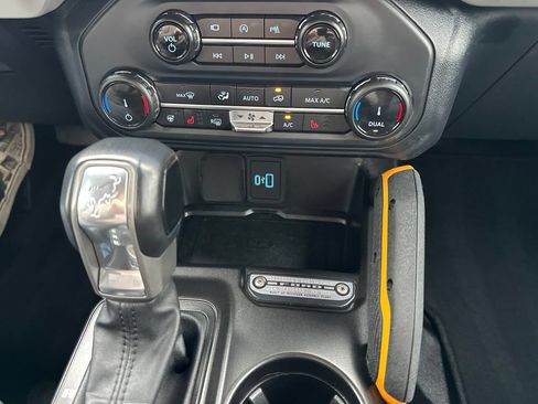 Used 2022 Ford Bronco Badlands AWD/4WD image 34