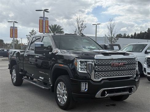 Used 2023 GMC Sierra 2500 Denali image 4
