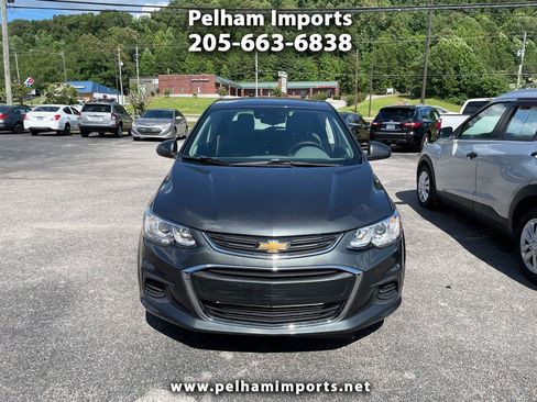 Used 2020 Chevrolet Sonic LT FWD image 1