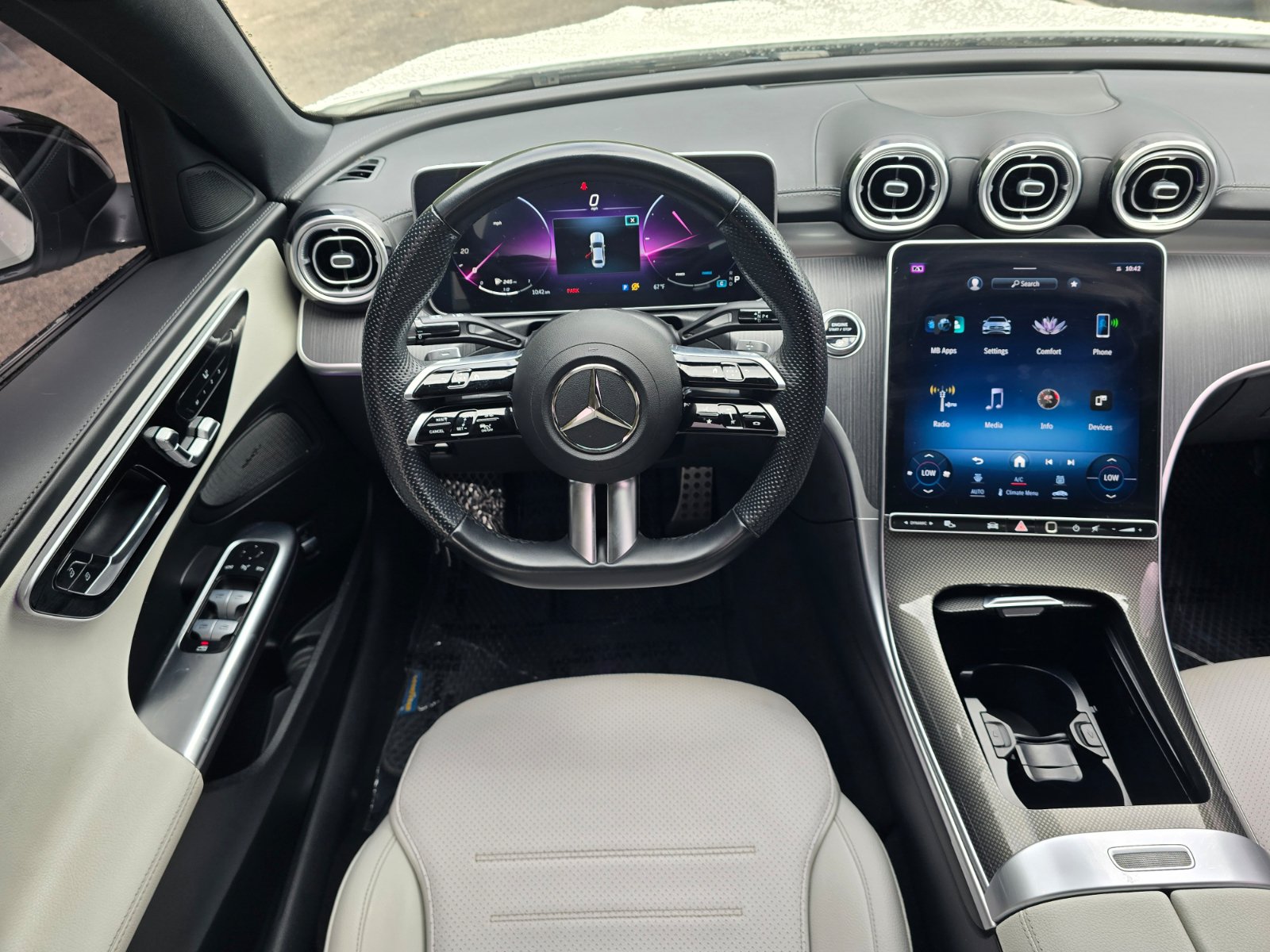 Used 2023 Mercedes-Benz C 300 Sedan image 13