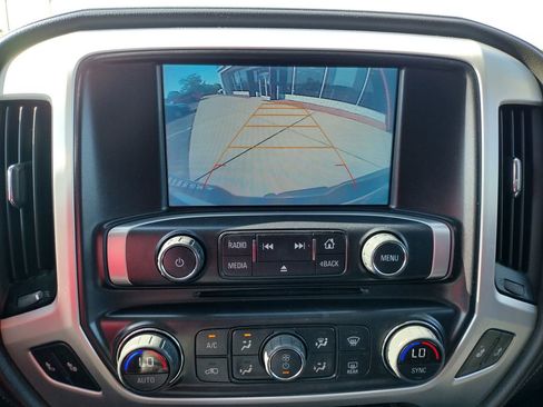 Used 2016 GMC Sierra 1500 SLE w/ SLE Value Package AWD/4WD image 4
