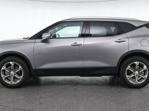 Used 2025 Chevrolet Blazer LT FWD image 5