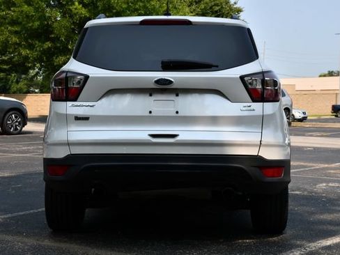 Used 2017 Ford Escape SE w/ SE Sport Appearance Package FWD image 6