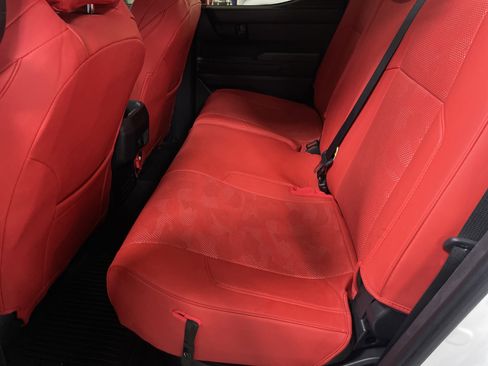 Used 2025 Toyota Tacoma SR image 32