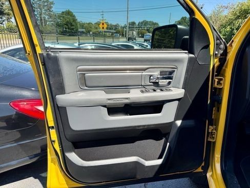 Used 2016 RAM 1500 Lone Star image 10