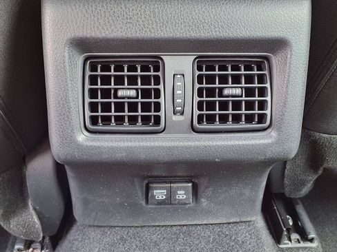 Used 2025 Toyota Camry LE FWD image 15