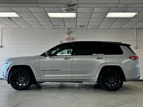 Certified 2024 Jeep Grand Cherokee L Summit AWD/4WD image 5