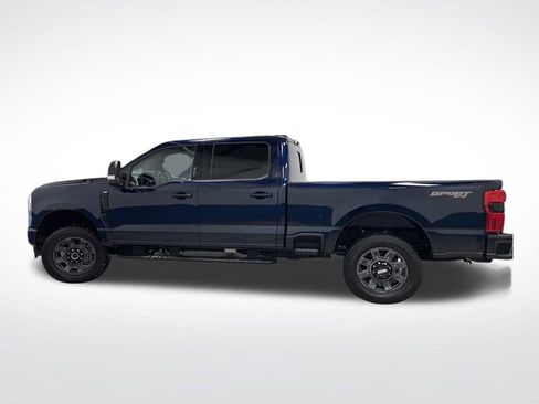 Used 2024 Ford F250 XLT w/ XLT Premium Package image 12