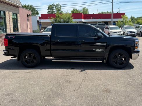 Used 2015 Chevrolet Silverado 1500 LT w/ LT Convenience Package AWD/4WD image 6