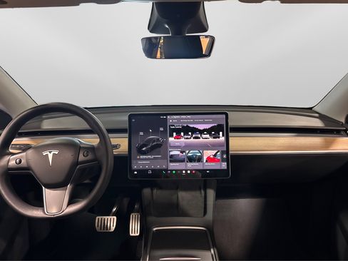 Used 2022 Tesla Model Y Performance image 20