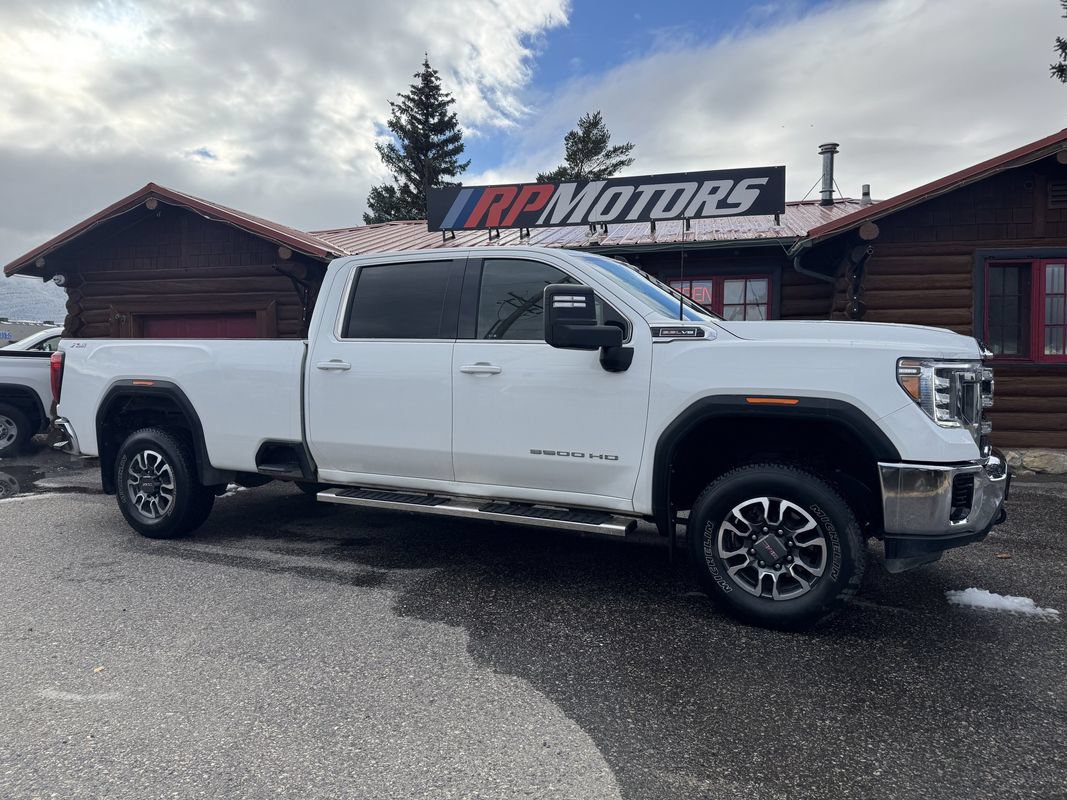 Used 2021 GMC Sierra 3500 SLE AWD/4WD image 3