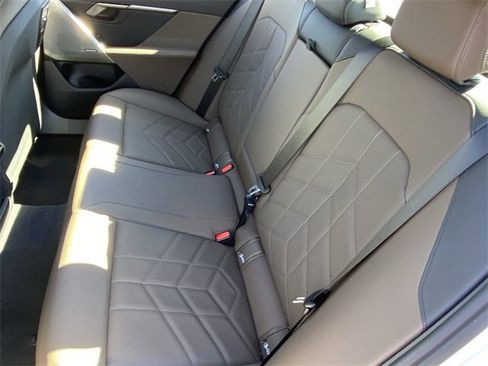 New 2025 BMW 530i image 17