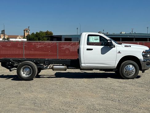 New 2025 RAM 3500 Tradesman image 2