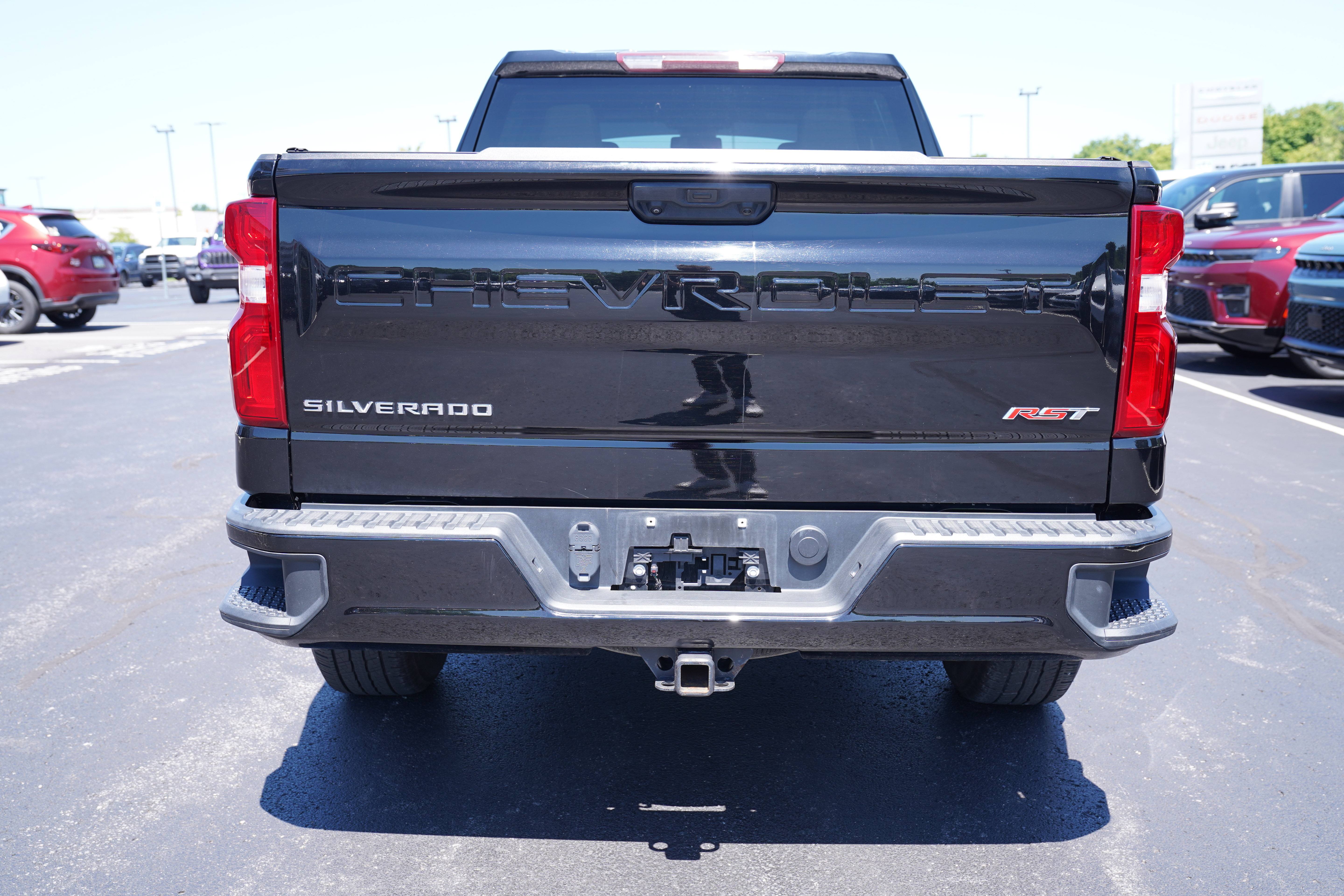 Used 2022 Chevrolet Silverado 1500 RST AWD/4WD image 6