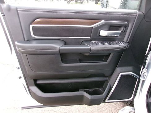 Certified 2024 RAM 2500 Laramie image 7