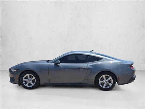 Used 2024 Ford Mustang Coupe RWD image 8