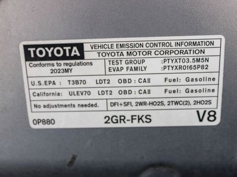 Used 2023 Toyota Tacoma TRD Off-Road w/ Technology Package image 28