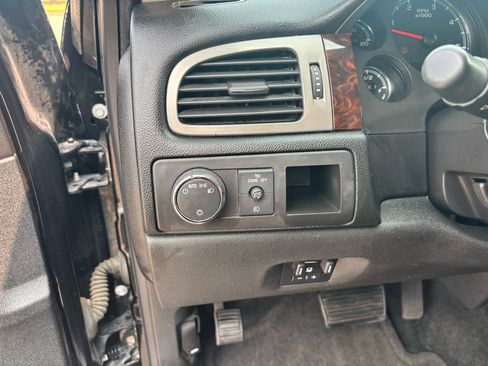 Used 2013 GMC Sierra 2500 Denali image 19