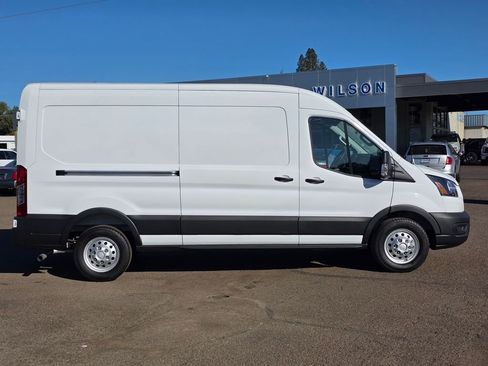 New 2025 Ford Transit 250 148 Medium Roof Extended AWD image 5