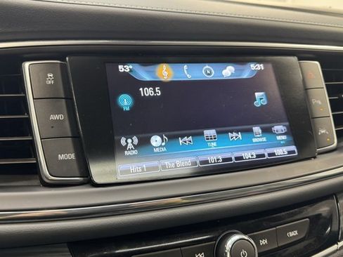 Used 2019 Buick Enclave Premium image 23