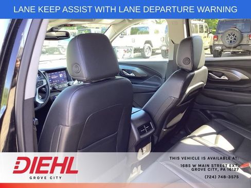 Used 2024 GMC Terrain SLT AWD/4WD image 22