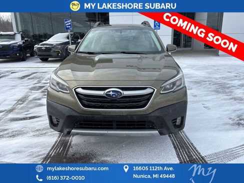 Used 2020 Subaru Outback Limited image 2