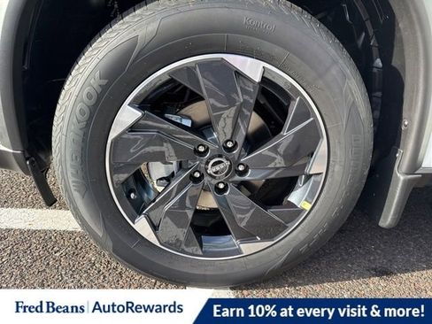 New 2026 Nissan Rogue SV image 11