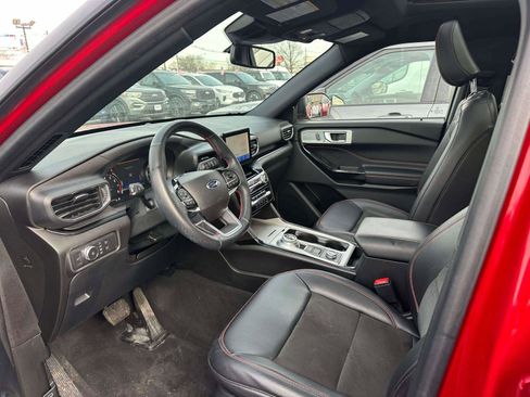 Used 2022 Ford Explorer ST-Line w/ Class IV Trailer Tow Package image 14