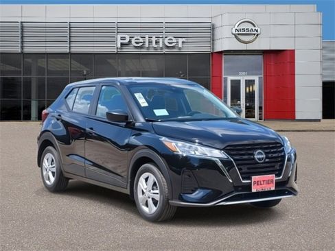 New 2025 Nissan Kicks Play S w/ Interior Electronics Package image 1