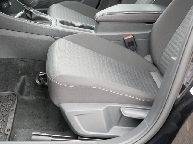 Certified 2026 Volkswagen Jetta S FWD image 14