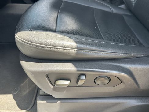 Certified 2024 GMC Sierra 1500 SLT image 26