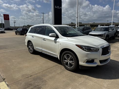Used 2020 INFINITI QX60 Luxe AWD/4WD image 11