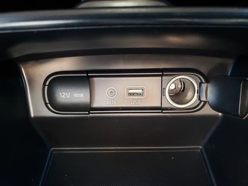 Used 2017 Kia Sorento AWD image 21
