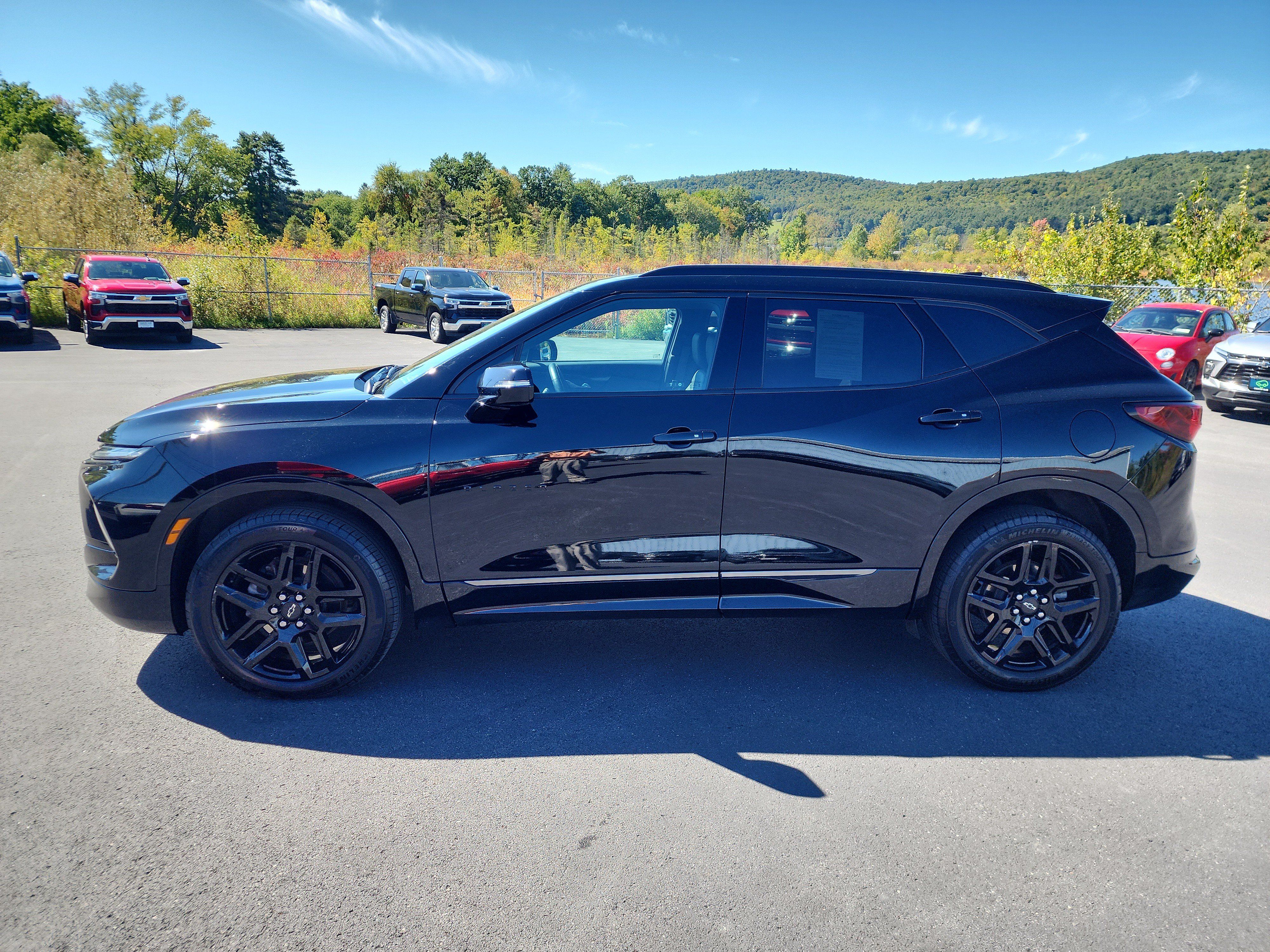 Used 2024 Chevrolet Blazer RS w/ LPO, Floor Liner Package AWD/4WD image 5