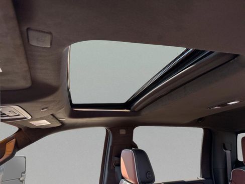 Used 2026 GMC Sierra 2500 Denali Ultimate w/ Max Trailering Package image 18