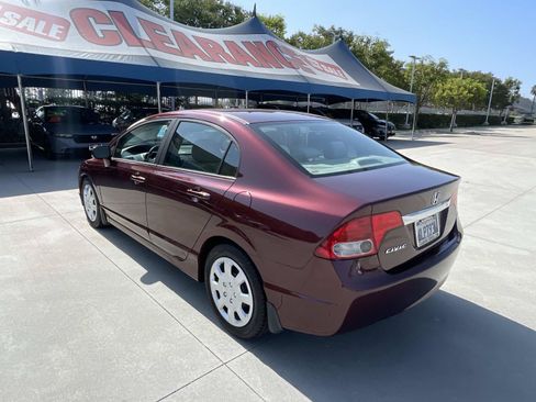 Used 2010 Honda Civic LX image 25