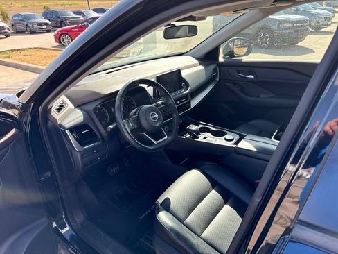 Used 2022 Nissan Rogue SV w/ SV Premium Package AWD/4WD image 20