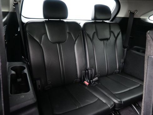 Used 2023 Kia Sorento S FWD image 17
