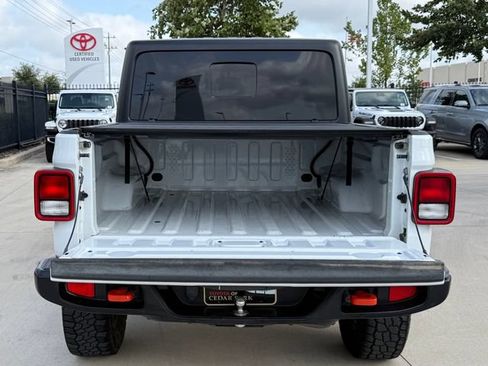 Used 2021 Jeep Gladiator Mojave AWD/4WD image 29