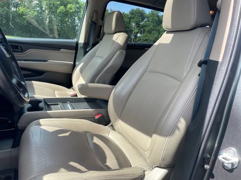 Used 2018 Honda Odyssey EX-L image 18