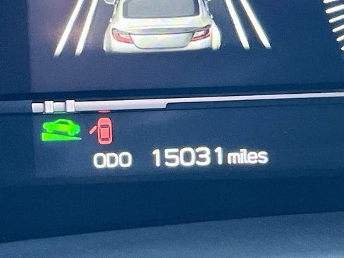 Used 2025 Toyota GR86 Premium w/ ALL Weather Mat Package (TMS) image 12