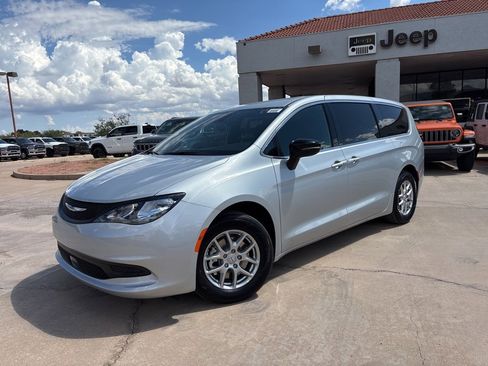 New 2026 Chrysler Voyager LX image 1