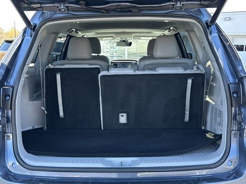 Used 2018 Toyota Highlander XLE image 14