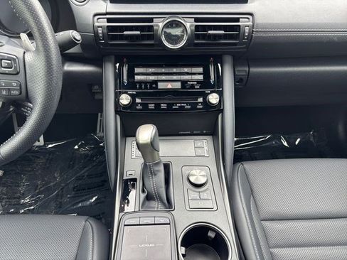 Used 2023 Lexus IS 350 F Sport w/ Navigation Package RWD image 17