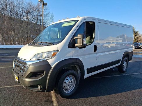 Used 2023 RAM ProMaster 2500 image 10