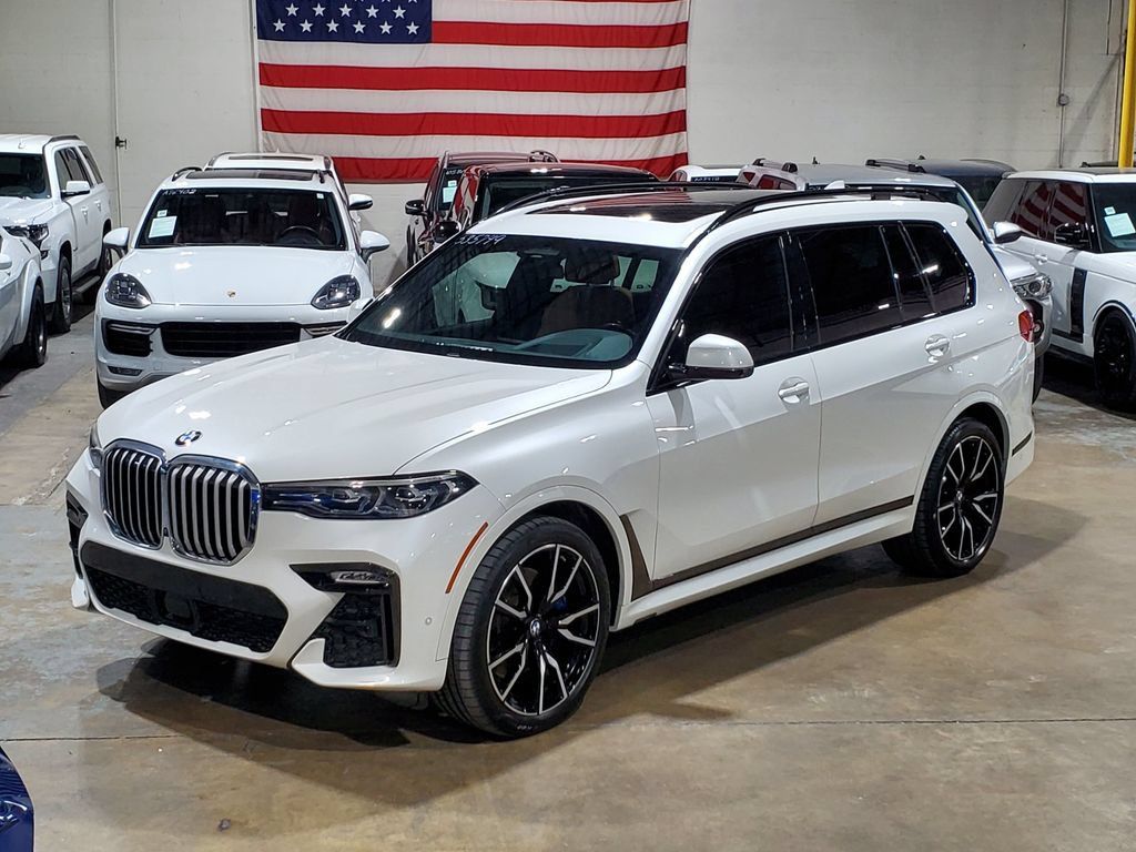 Used 2019 BMW X7 xDrive50i w/ M Sport Package AWD/4WD image 44