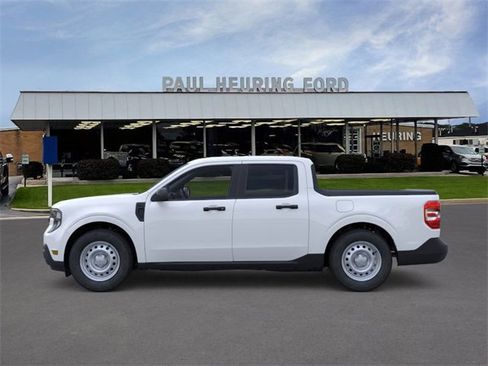 New 2026 Ford Maverick XL image 3