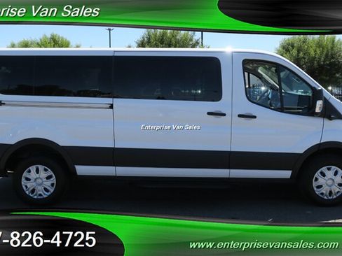 Used 2023 Ford Transit 350 XLT RWD image 4